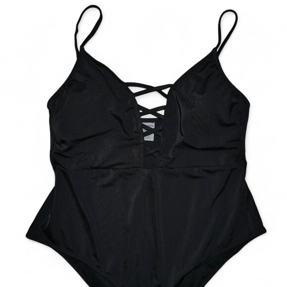 No Boundaries Ribbed Lace Up One-Piece Swimsuit Plus Size XXL (20) Slimming NEW - Picture 7 of 10